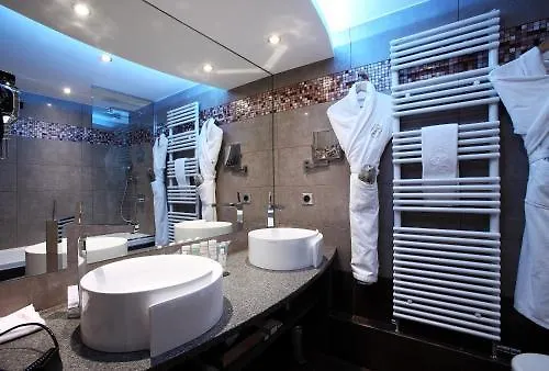 Hotel Le Lana Courchevel